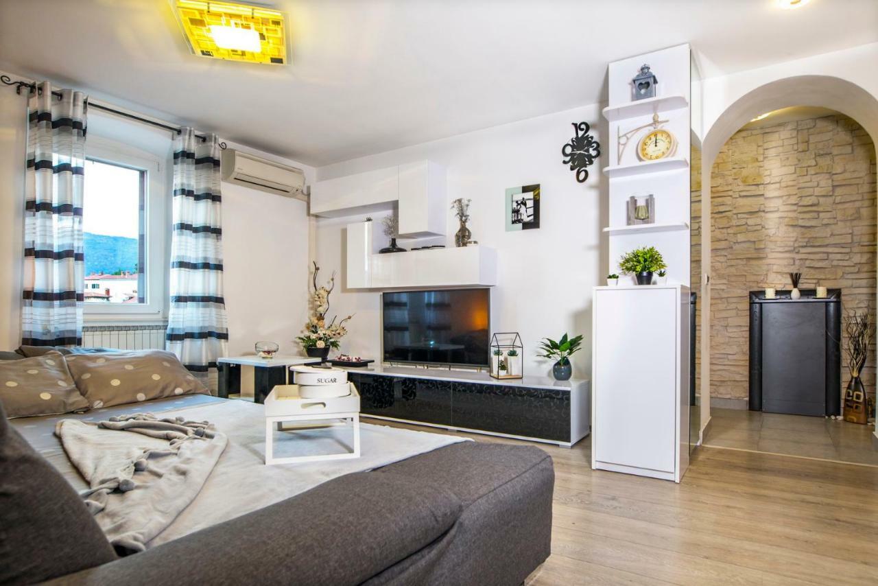 Carli Apartman Rabac Kültér fotó
